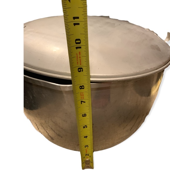 21 qt Camping Stock Pot Vintage Wear Ever
#125 Aluminum - Picture 2 of 7